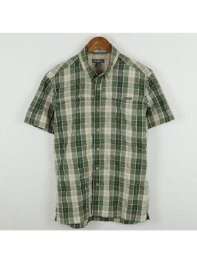Eddie Bauer Men's Small Green Gray Plaid Casual Short Sleeve Button Down Shirt